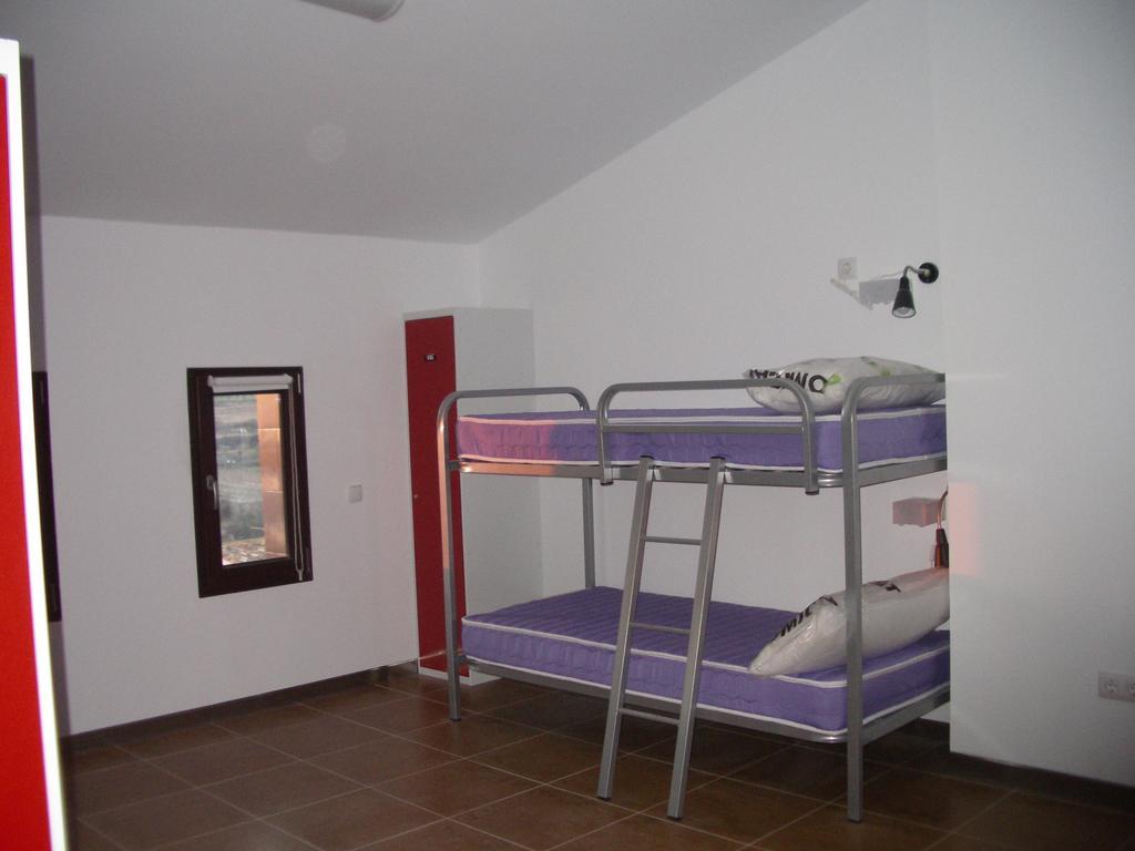 Hostel El Castillo Aninon Exterior photo